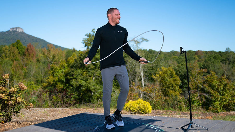 Featured image of 10 Powerful Benefits and Unique Results of Jump Rope Training
