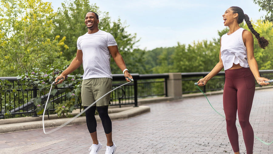 Featured image of Top 3 Best Jump Rope Workouts for Beginners (With Bonus Challenge)